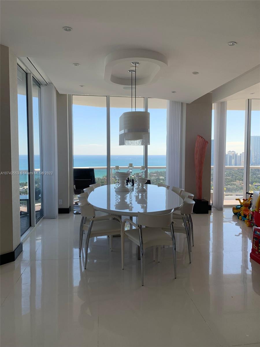 3802 NE 207th St #2802 Aventura, FL 33180