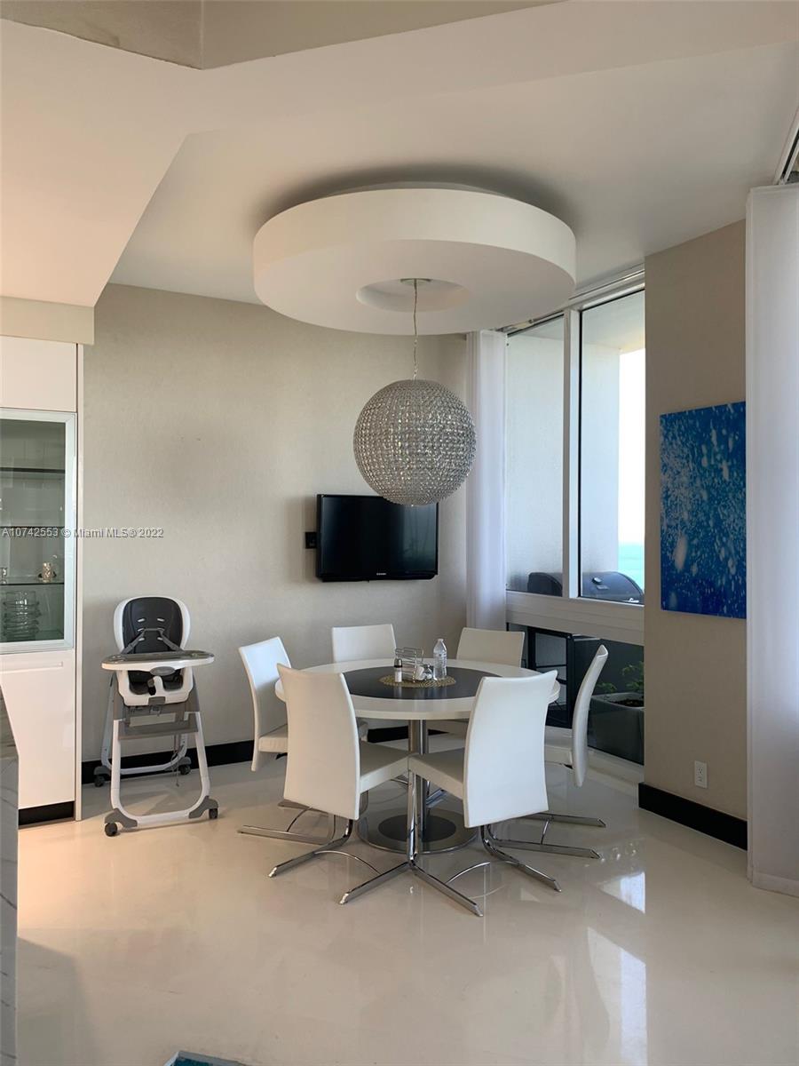 3802 NE 207th St #2802 Aventura, FL 33180