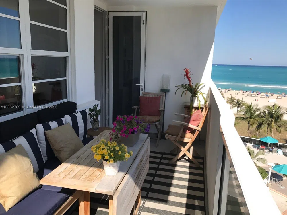 100 Lincoln Rd #644 Miami Beach, FL 33139