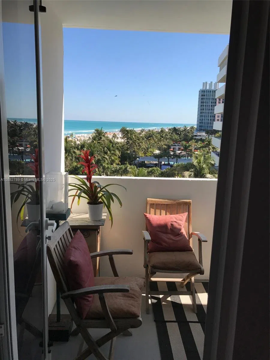 100 Lincoln Rd #644 Miami Beach, FL 33139