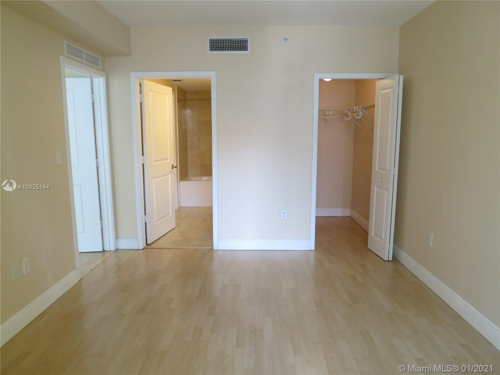 170 SE 14th St #1507 Miami, FL 33131