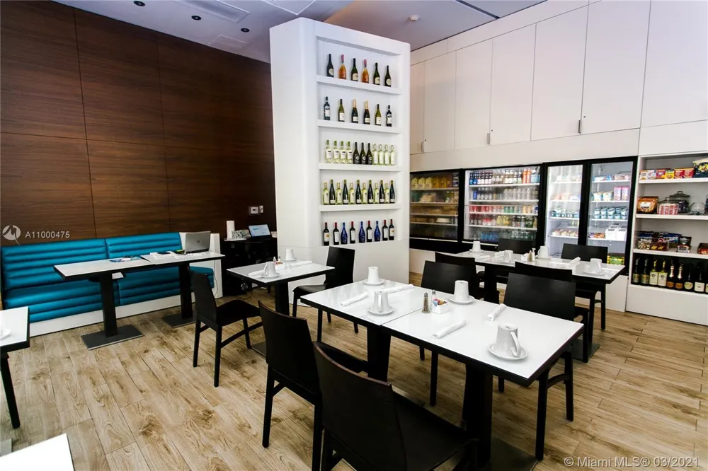 2600 E Hallandale Beach Blvd #T2002 SEASONAL Hallandale Beach, FL 33009