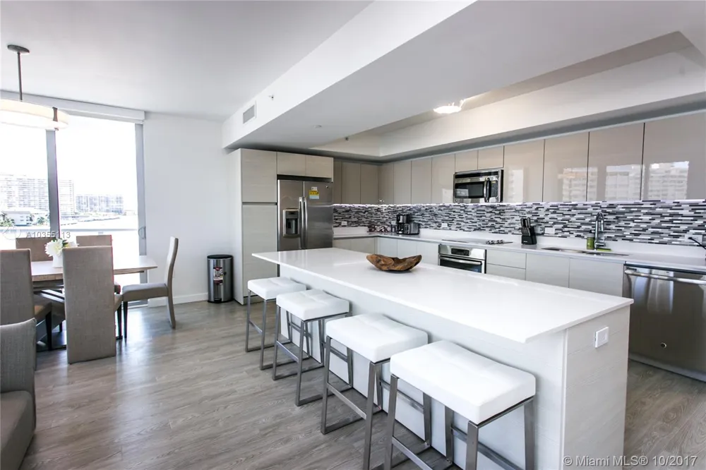 2600 E Hallandale Beach Blvd #T501 SEASONAL Hallandale Beach, FL 33009