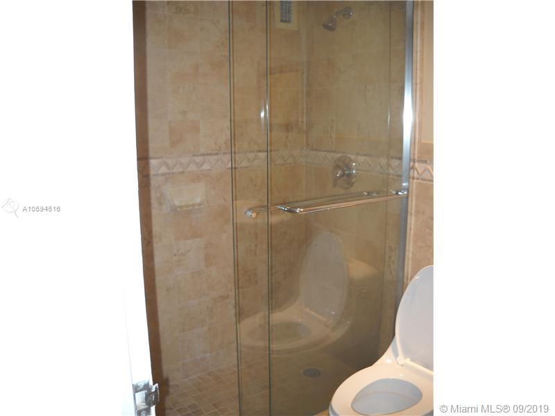 3901 S OCEAN DR #8L Hollywood, FL 33019