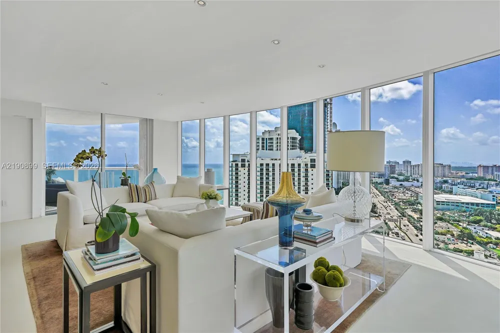 18911 Collins Ave #2705 Sunny Isles Beach, FL 33160