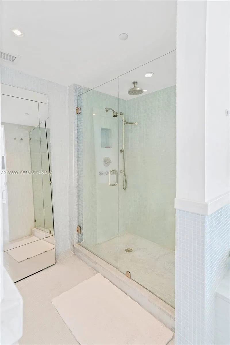18911 Collins Ave #2705 Sunny Isles Beach, FL 33160