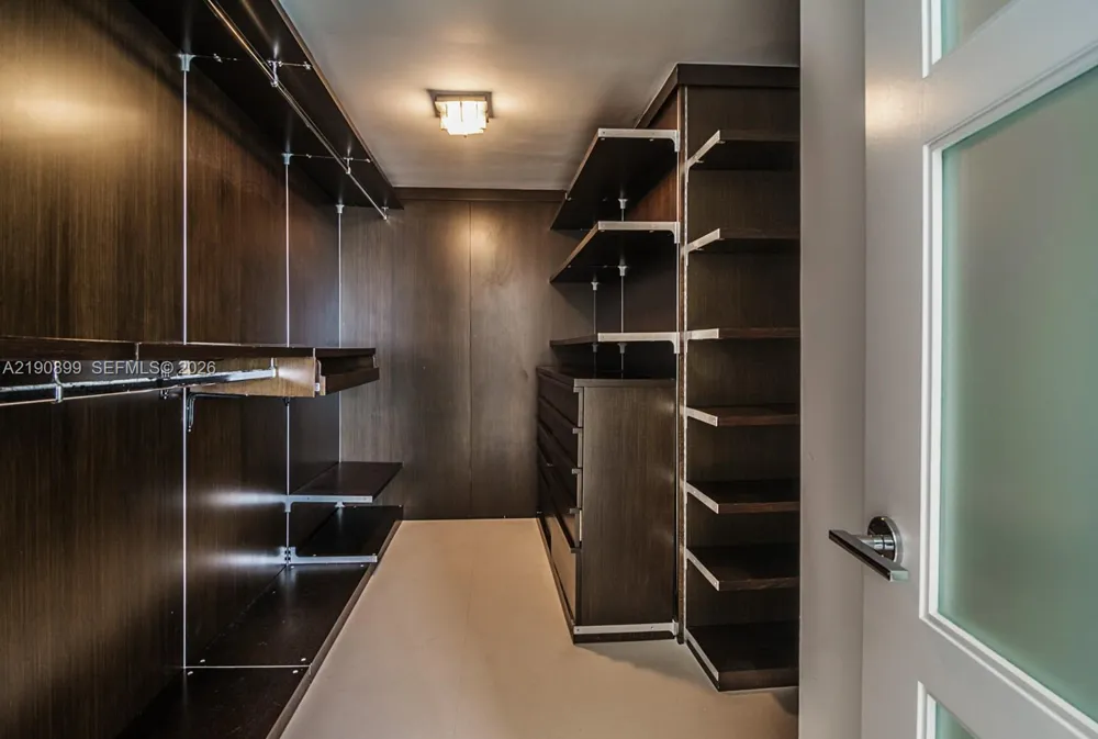 18911 Collins Ave #2705 Sunny Isles Beach, FL 33160