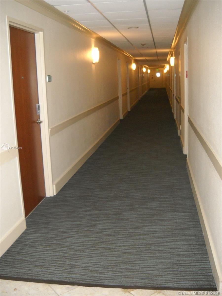 3901 S Ocean Dr #14E Hollywood, FL 33019