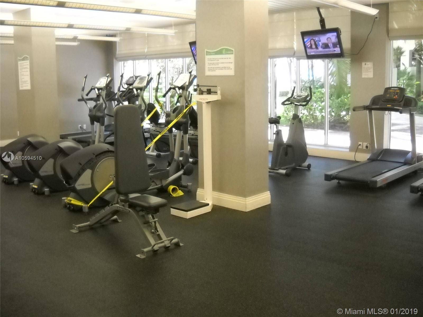 3901 S Ocean Dr #14E Hollywood, FL 33019