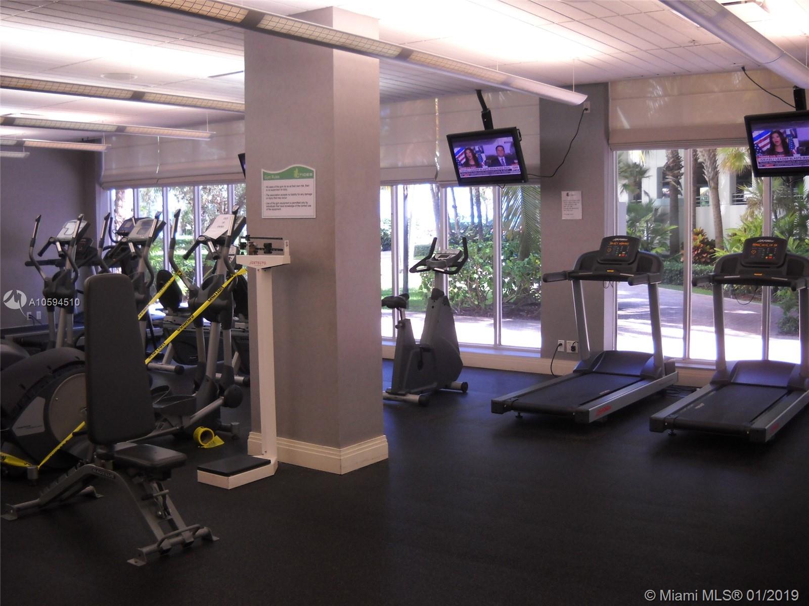 3901 S Ocean Dr #14E Hollywood, FL 33019