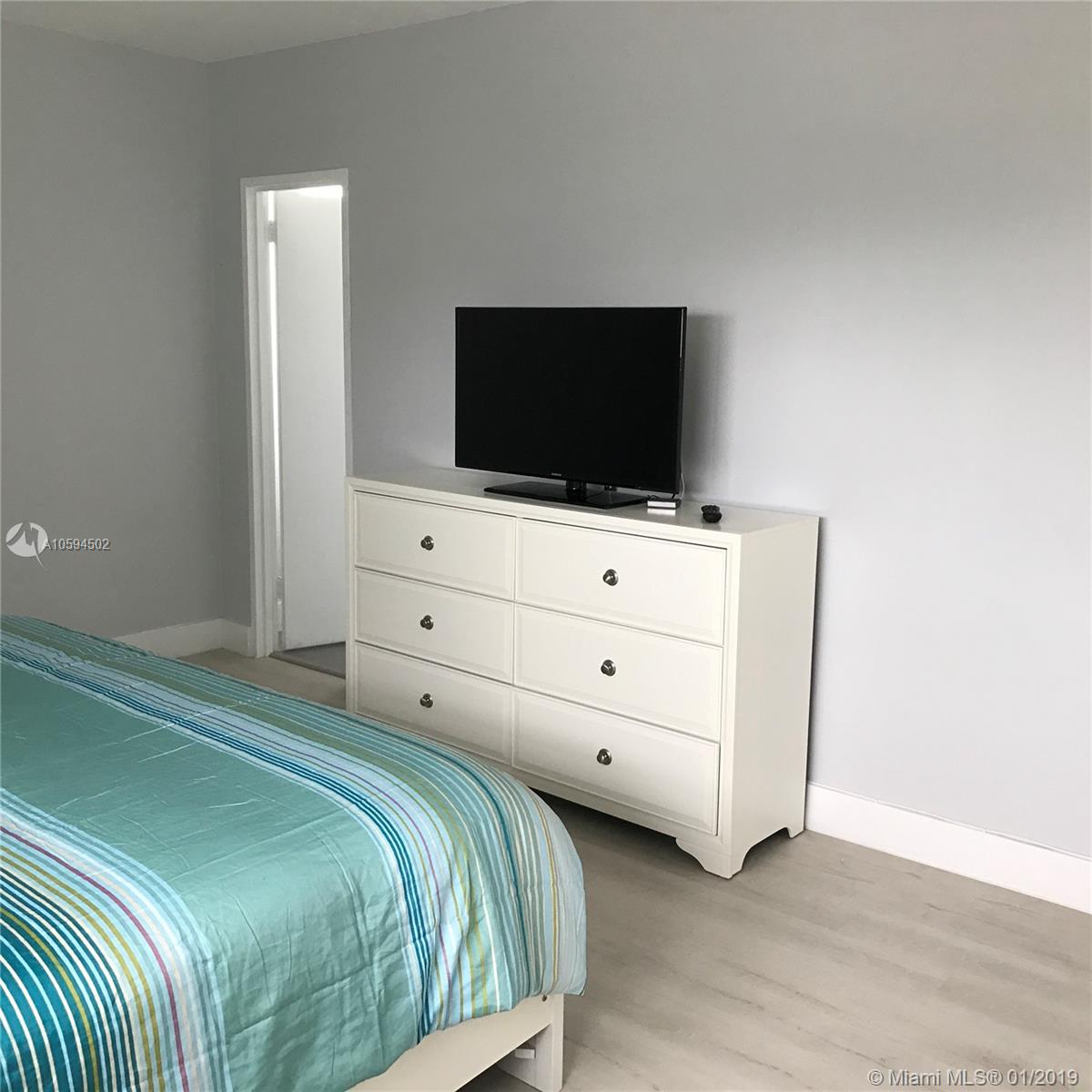 3801 S Ocean Dr #10V Hollywood, FL 33019