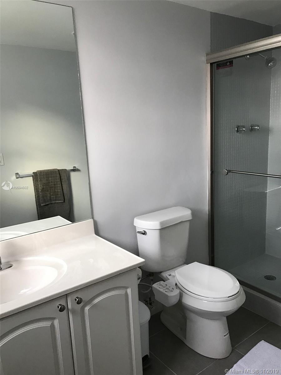 3801 S Ocean Dr #10V Hollywood, FL 33019