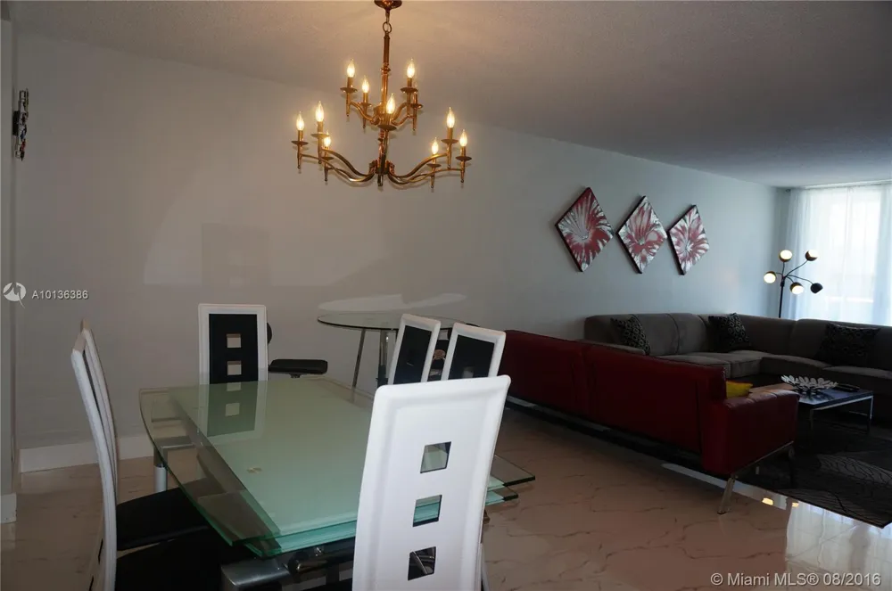 19370 COLLINS AV SEASONAL #1417 Sunny Isles Beach, FL 33160