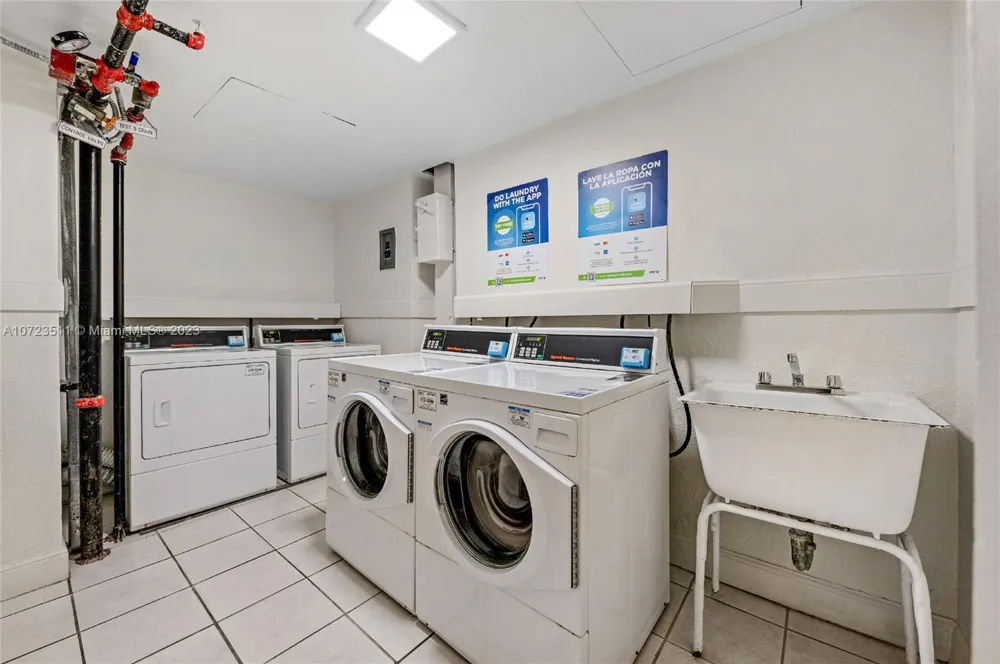4001 S Ocean Dr #PH2 Hollywood, FL 33019