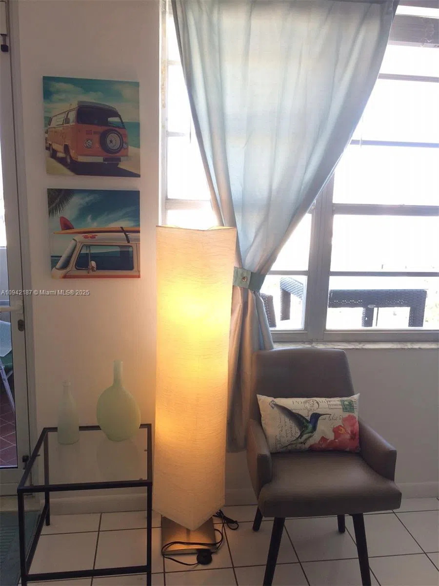 100 Lincoln Rd #1637 Miami Beach, FL 33139