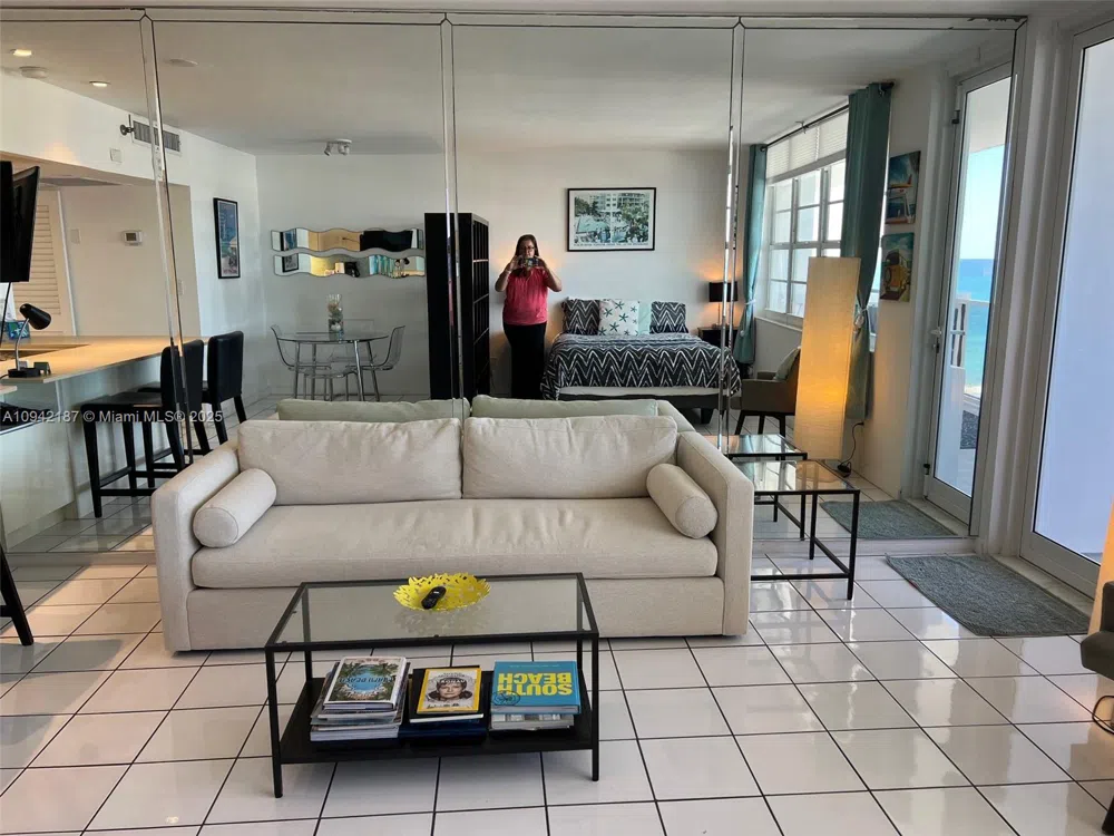 100 Lincoln Rd #1637 Miami Beach, FL 33139