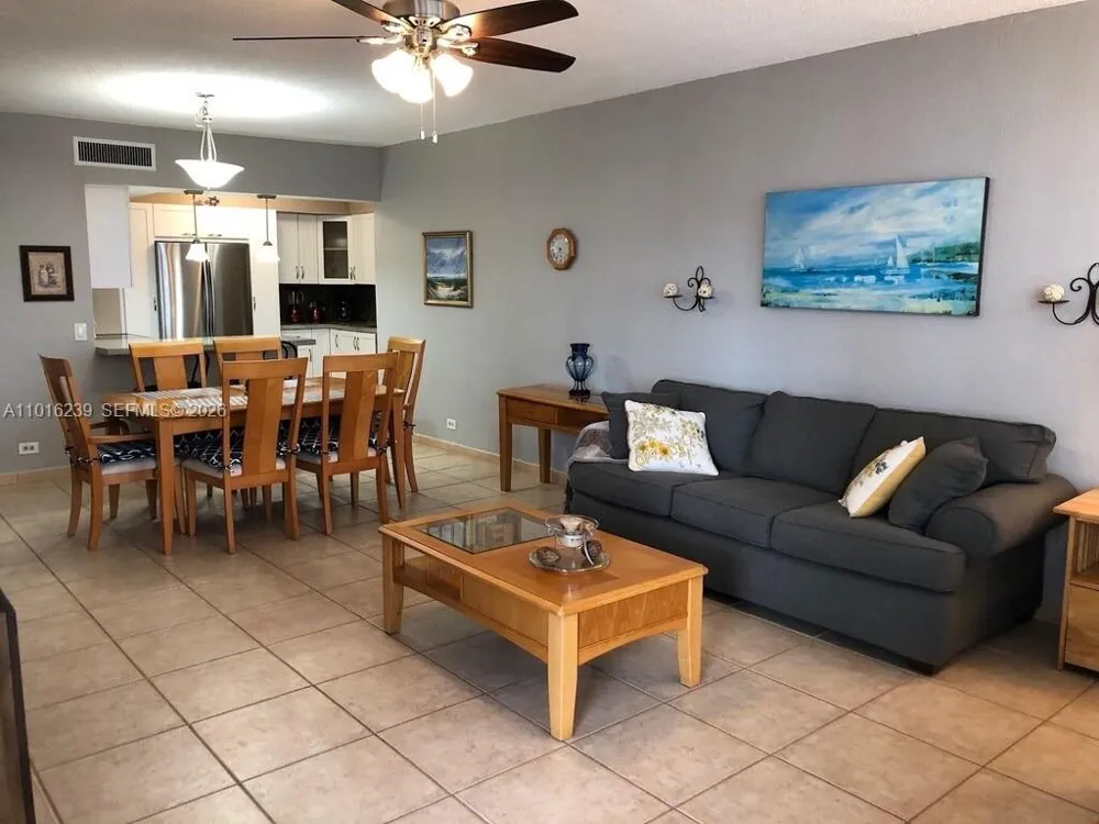 3505 S Ocean Dr #1115 Hollywood, FL 33019
