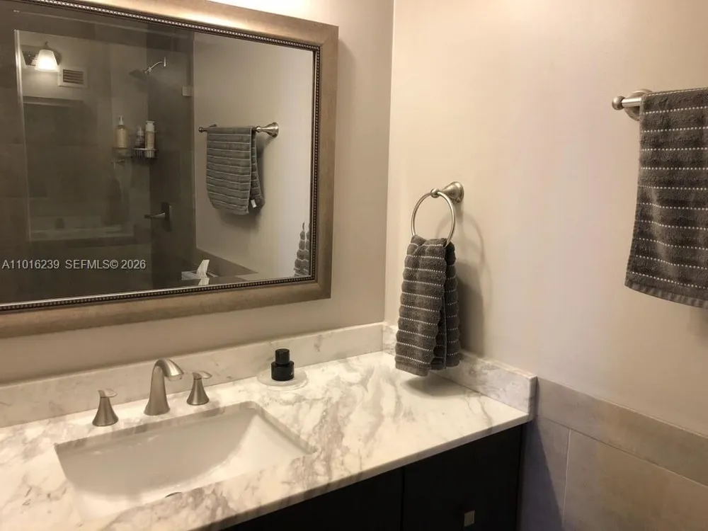 3505 S Ocean Dr #1115 Hollywood, FL 33019