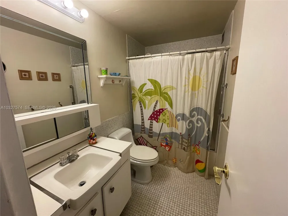 3505 S Ocean Dr #921 Hollywood, FL 33019