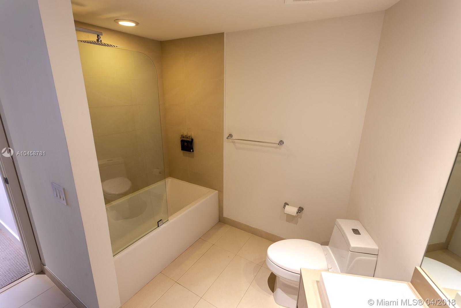 4111 S ocean dr #1810 Hollywood, FL 33019
