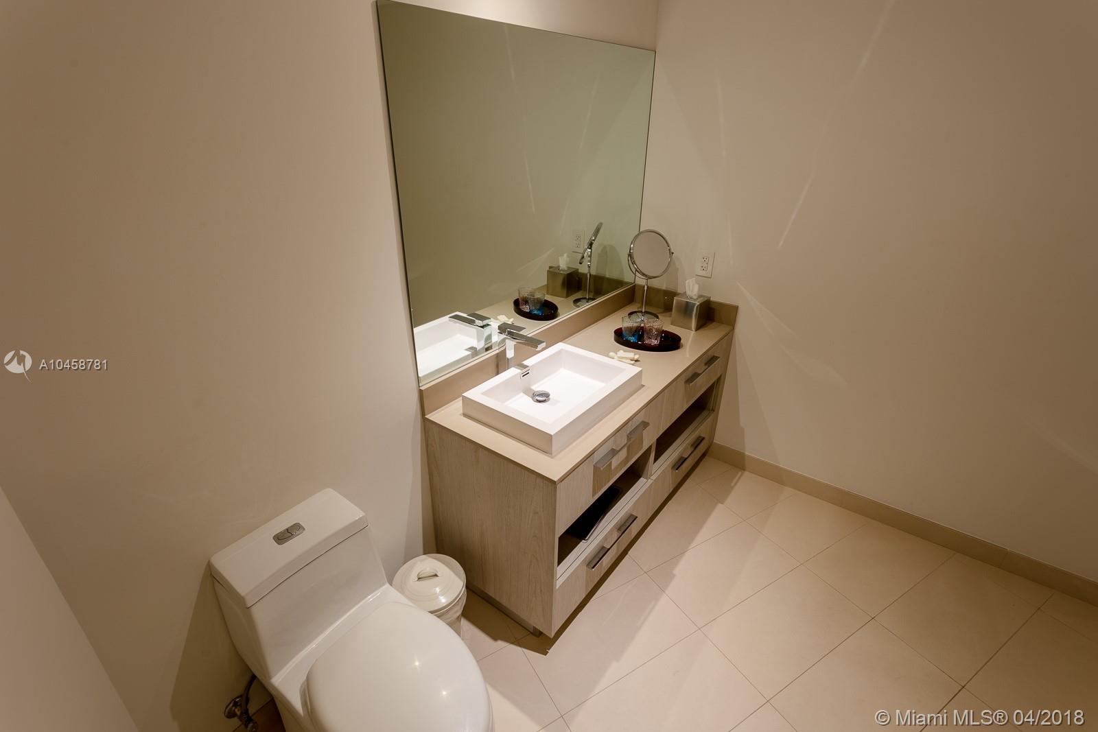 4111 S ocean dr #1810 Hollywood, FL 33019