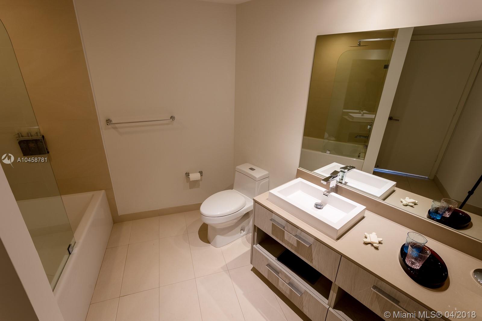 4111 S ocean dr #1810 Hollywood, FL 33019