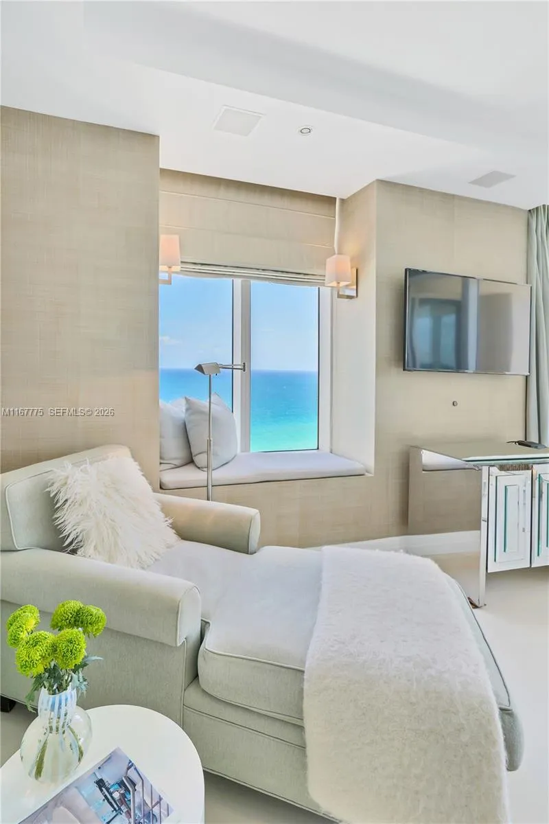 18911 collins ave #2705 Sunny Isles Beach, FL 33160