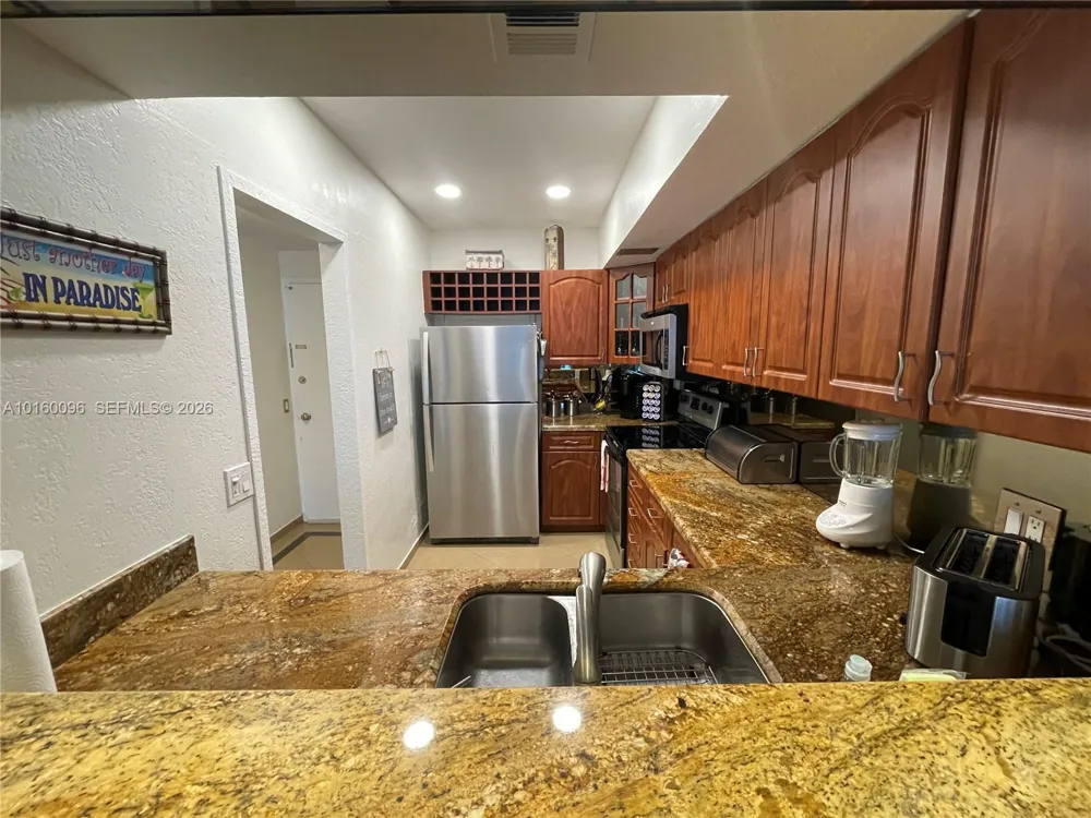 3505 S Ocean Dr #105 Hollywood, FL 33019