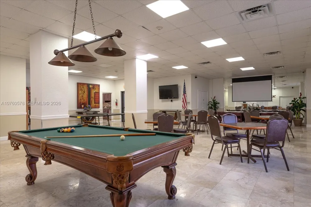 3505 S Ocean Dr #710 Hollywood, FL 33019