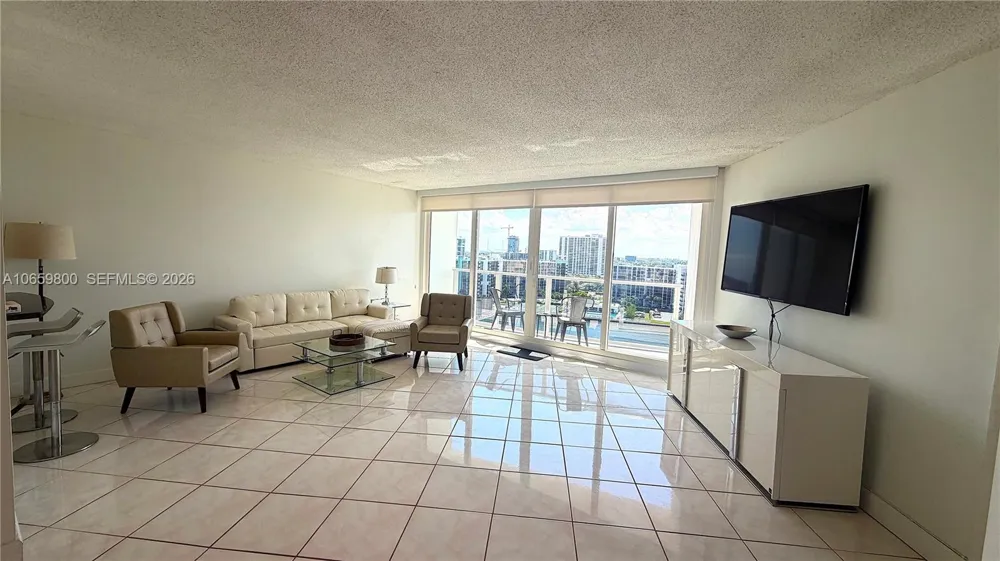 3505 S Ocean Dr #1403 Hollywood, FL 33019