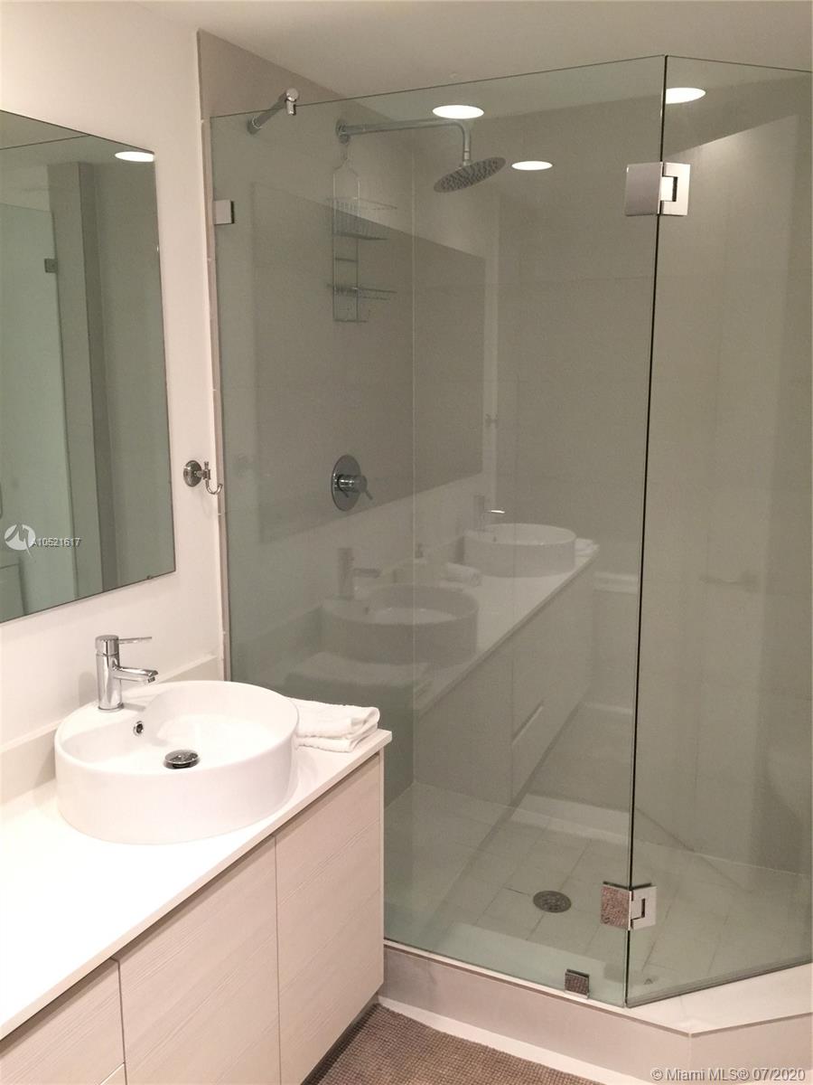 2600 E Hallandale Beach #2202 Hallandale Beach, FL 33009