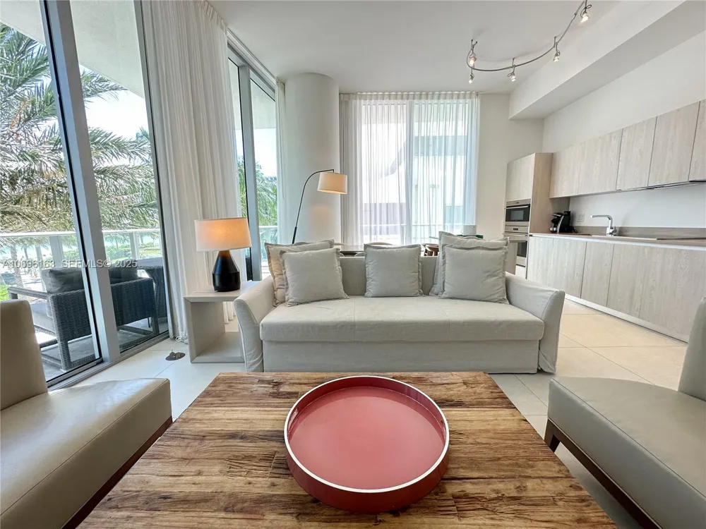 4111 S OCEAN DR #205 Hollywood, FL 33019