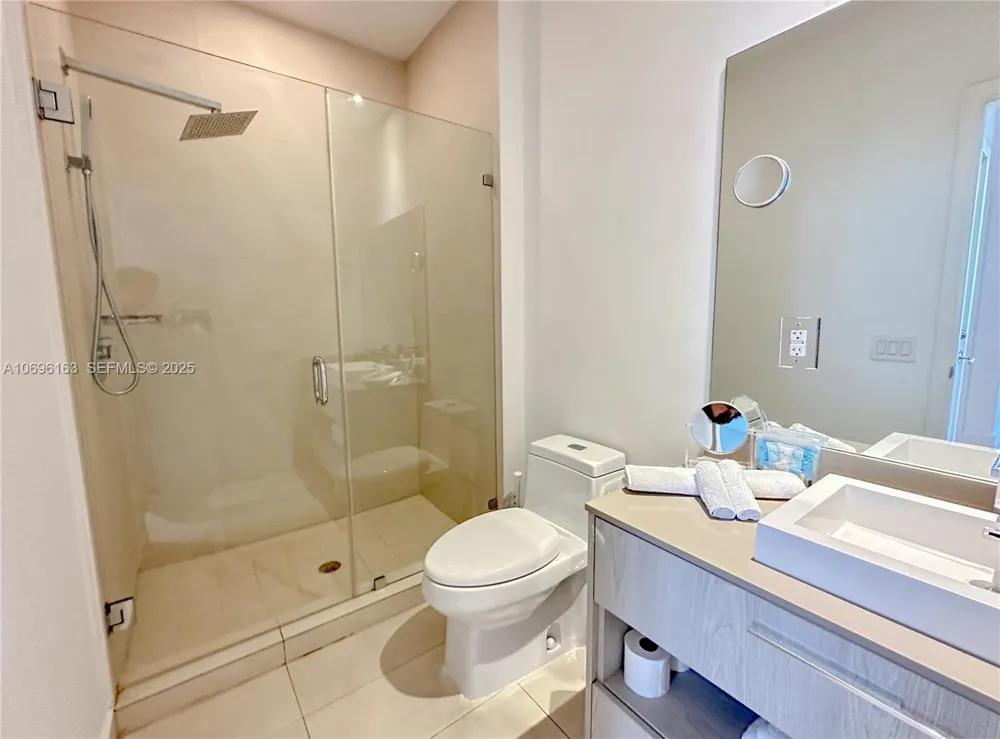4111 S OCEAN DR #205 Hollywood, FL 33019