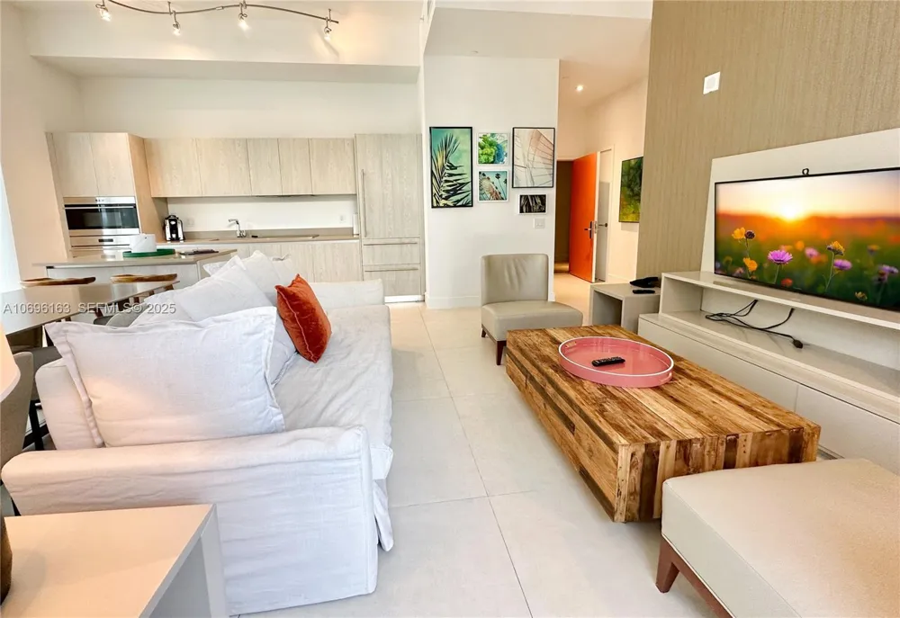 4111 S OCEAN DR #205 Hollywood, FL 33019