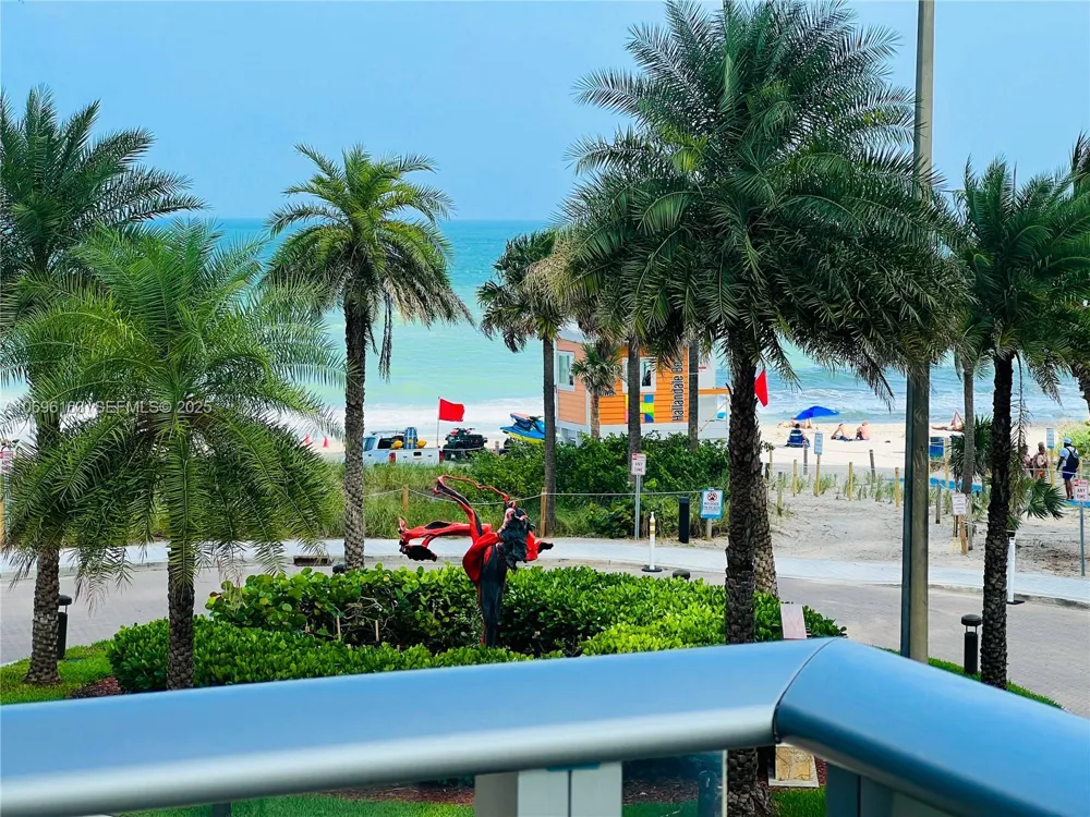 4111 S OCEAN DR #205 Hollywood, FL 33019