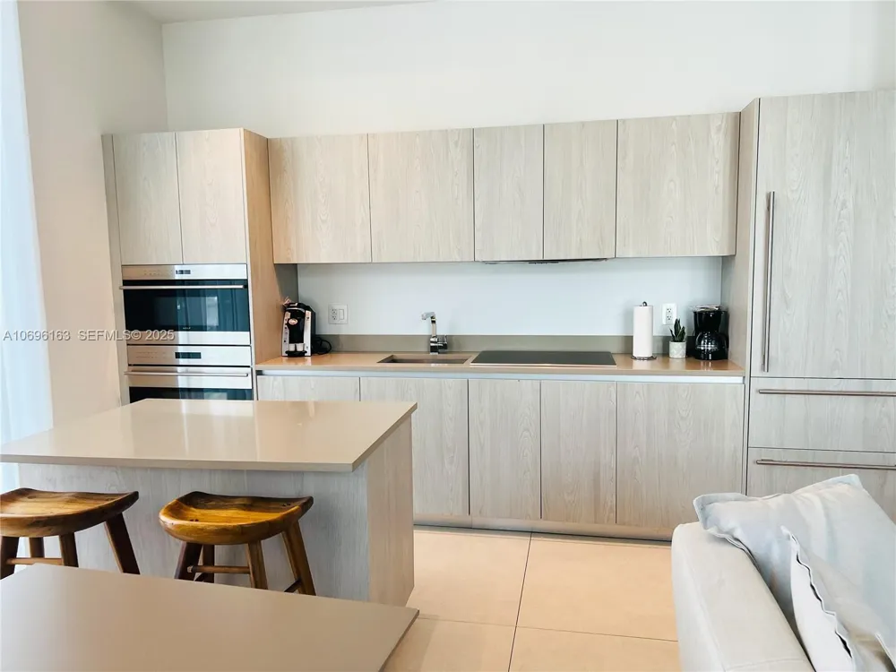 4111 S OCEAN DR #205 Hollywood, FL 33019