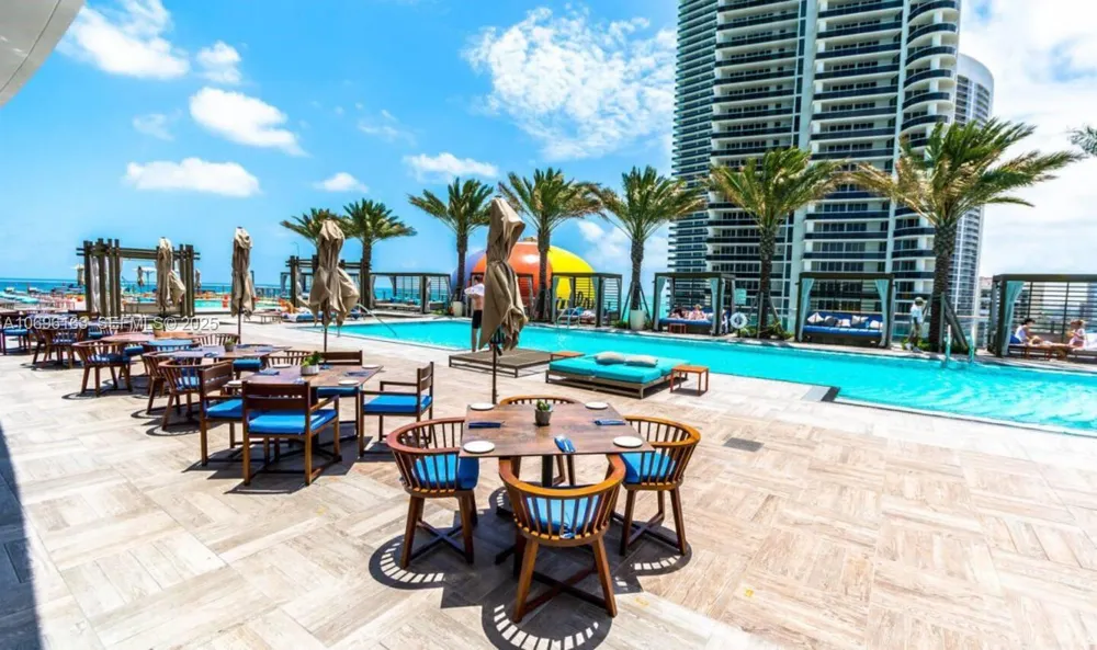 4111 S OCEAN DR #205 Hollywood, FL 33019