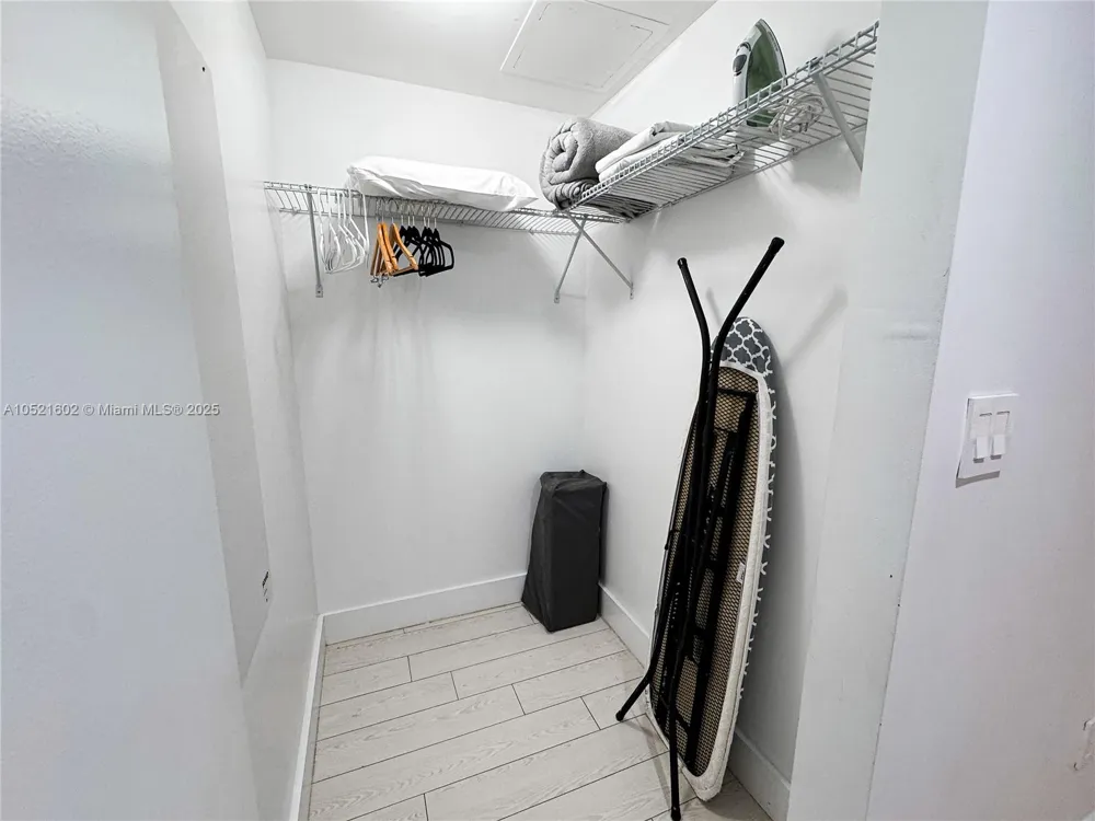 2600 E Hallandale Beach #3104 Hallandale Beach, FL 33009