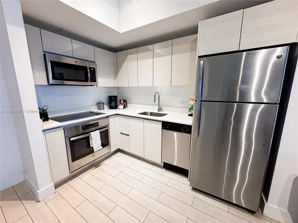 2600 E Hallandale Beach #3104 Hallandale Beach, FL 33009