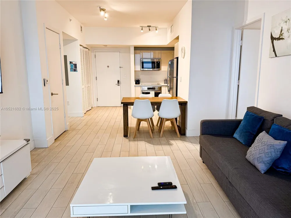 2600 E Hallandale Beach #3104 Hallandale Beach, FL 33009