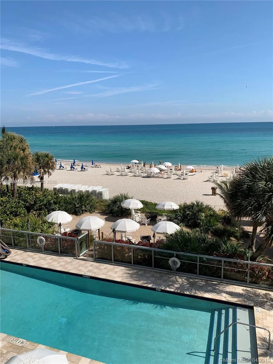 17315 Collins Ave #1555 Sunny Isles Beach, FL 33160