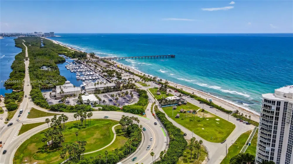 309 Oak St Hollywood, FL 33019