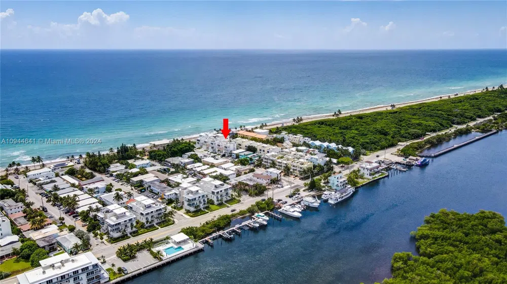 309 Oak St Hollywood, FL 33019