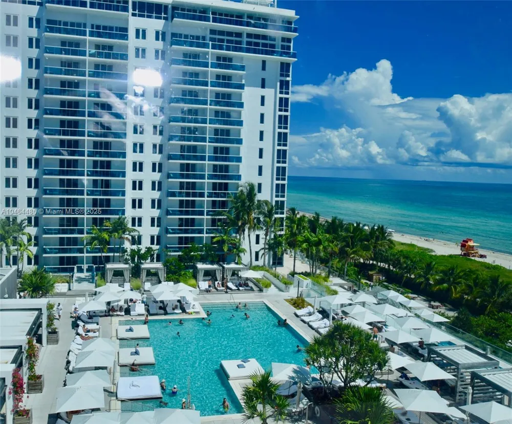 2301 Collins Ave #815/814 Miami Beach, FL 33139