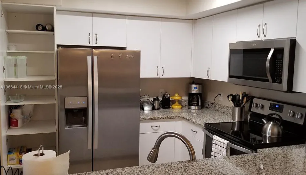 19701 E Country Club Dr #5606 Aventura, FL 33180
