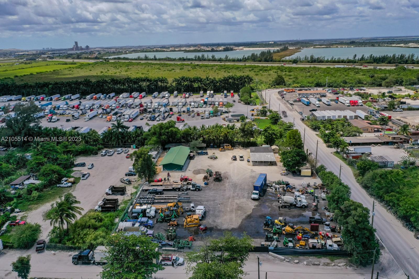15721 NW 122 AVE Miami, FL 33018