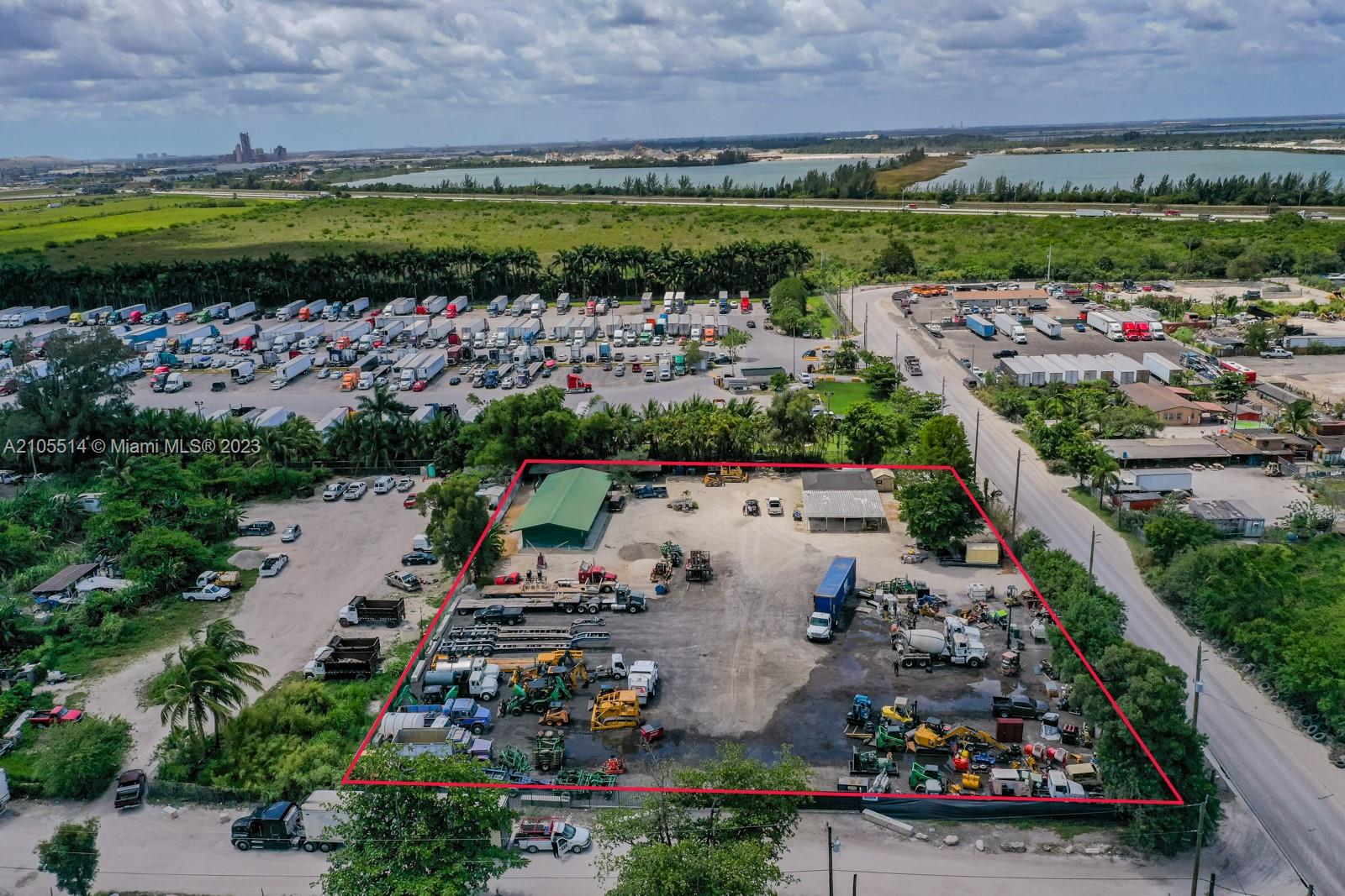 15721 NW 122 AVE Miami, FL 33018