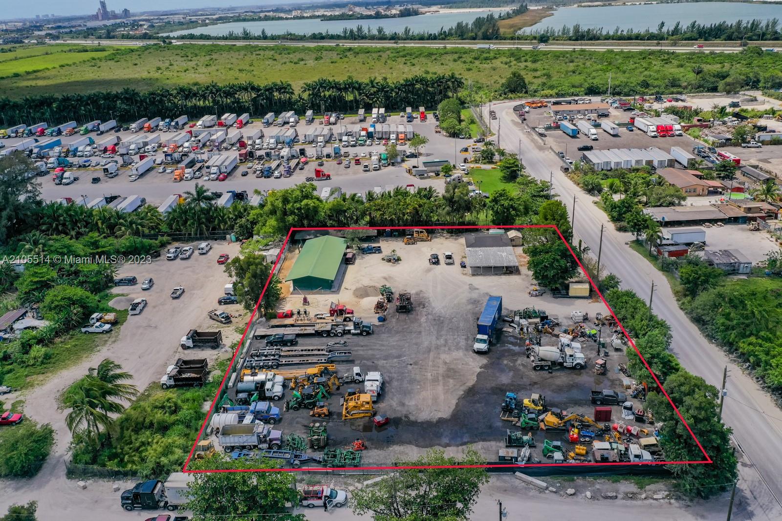 15721 NW 122 AVE Miami, FL 33018