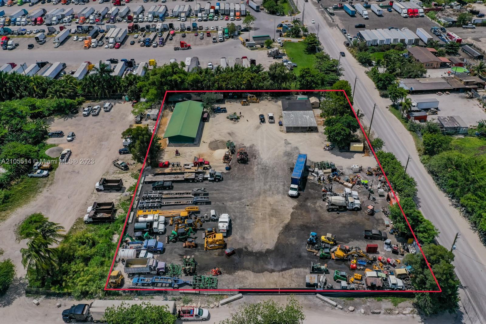 15721 NW 122 AVE Miami, FL 33018