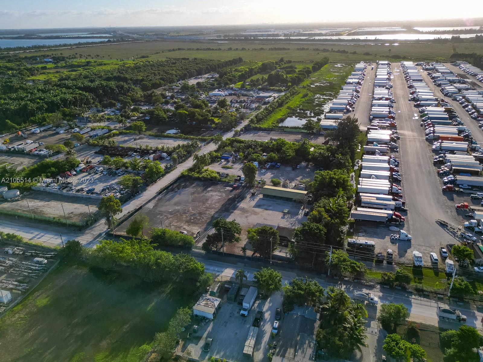 15721 NW 122 AVE Miami, FL 33018
